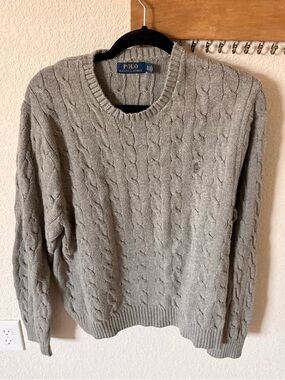 Ralph Lauren Men's Light Gray Cable-Knit Crewneck Sweater